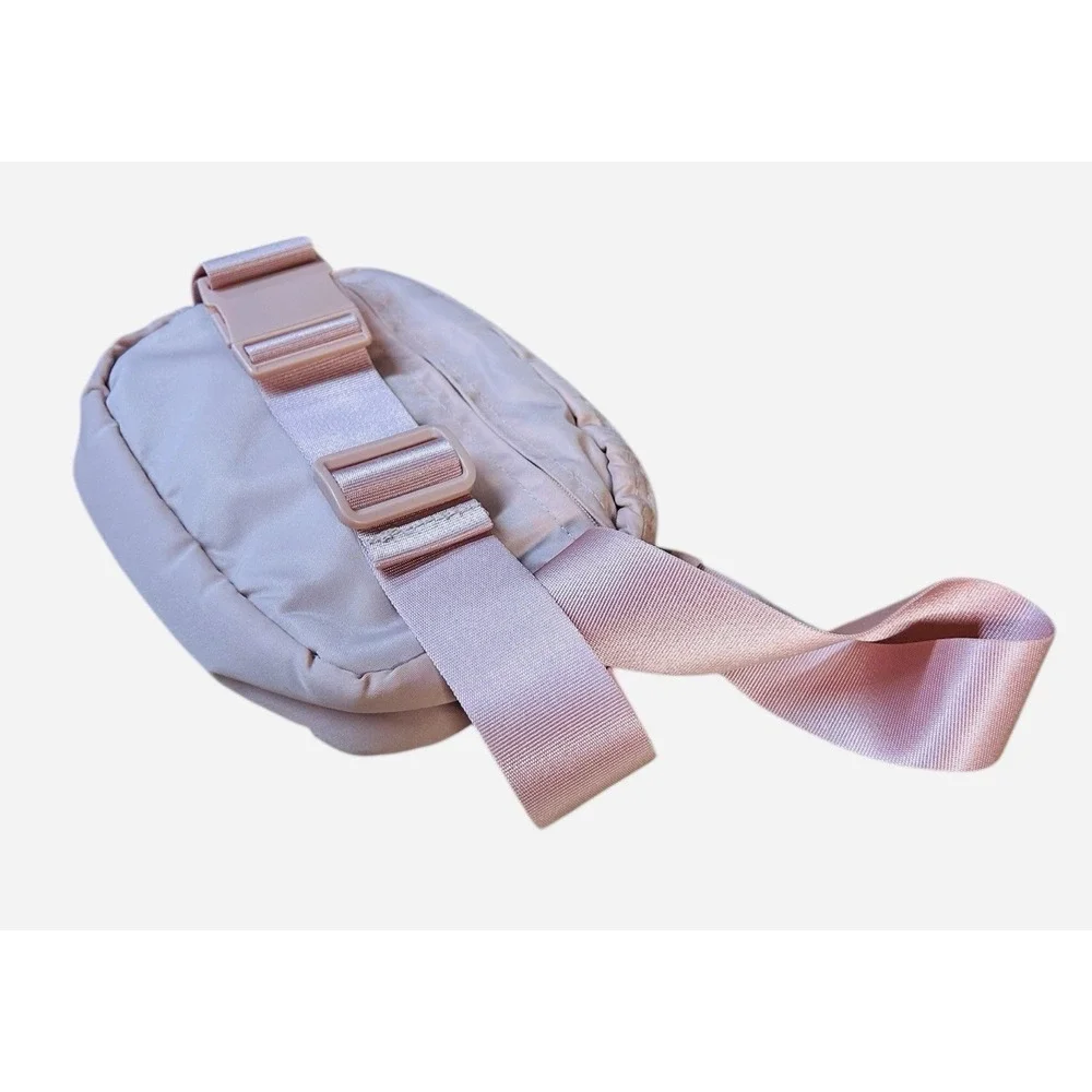 Gaiam Pink Fanny Pack Belt‎ Bag Side Waist Pouch Adjustable Strap Preowned Gym
